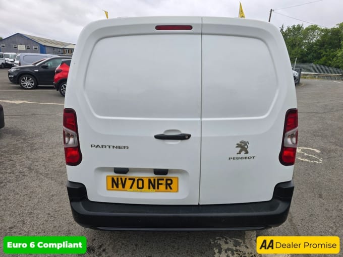 2025 Peugeot Partner