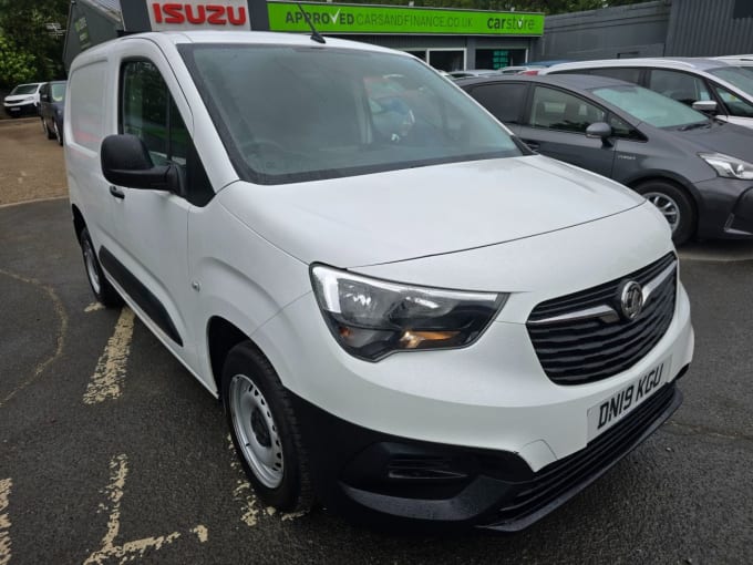 2025 Vauxhall Combo