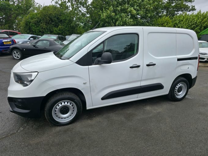 2025 Vauxhall Combo