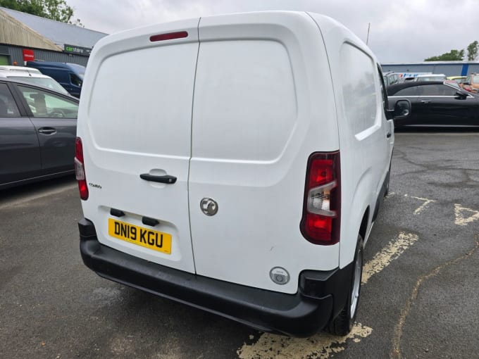 2025 Vauxhall Combo