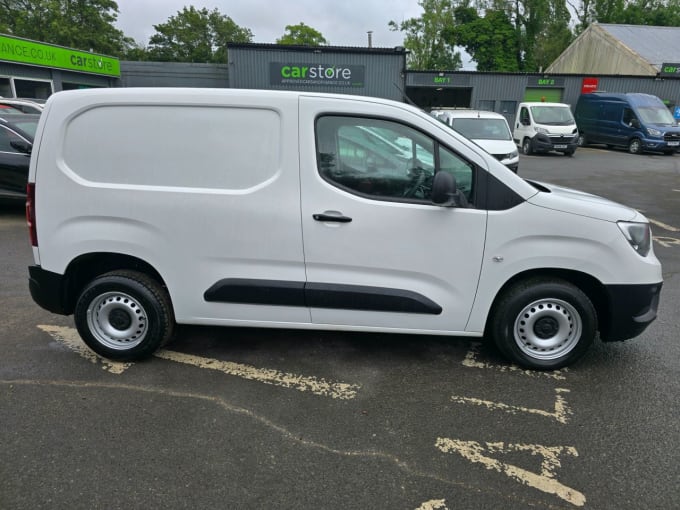2025 Vauxhall Combo
