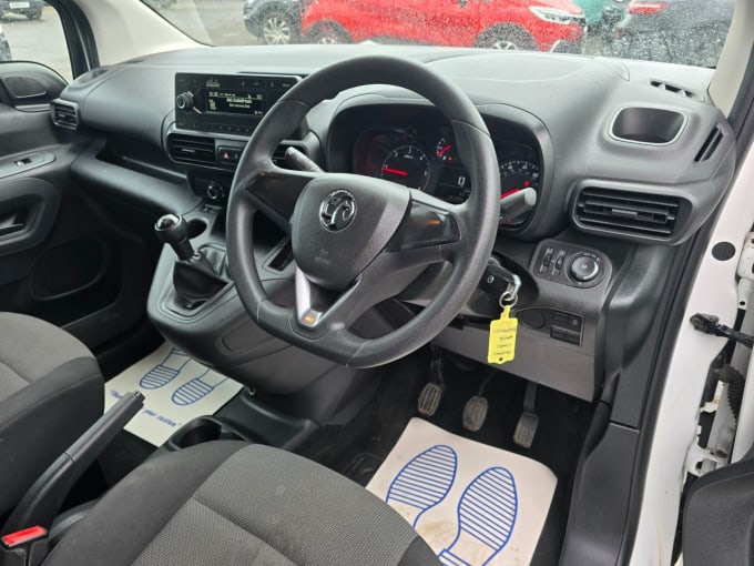 2025 Vauxhall Combo