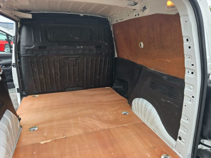 2025 Vauxhall Combo