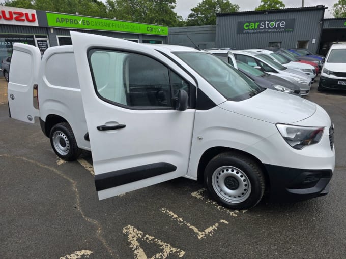 2025 Vauxhall Combo