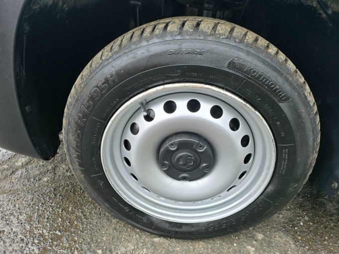 2025 Vauxhall Combo