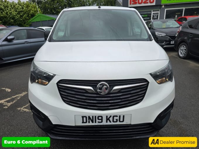 2025 Vauxhall Combo