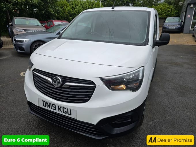 2025 Vauxhall Combo