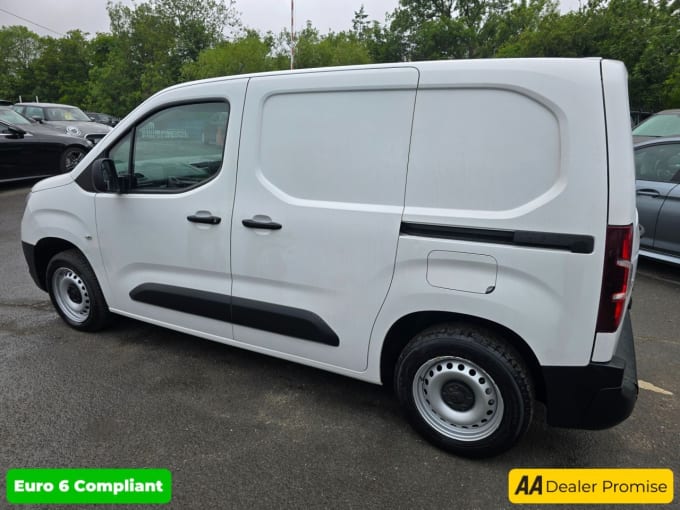 2025 Vauxhall Combo