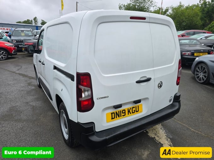 2025 Vauxhall Combo