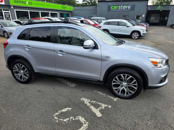 2025 Mitsubishi Asx