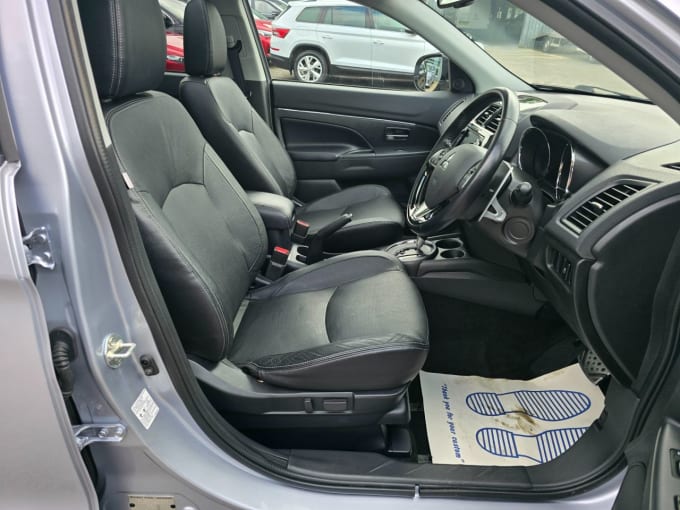 2025 Mitsubishi Asx