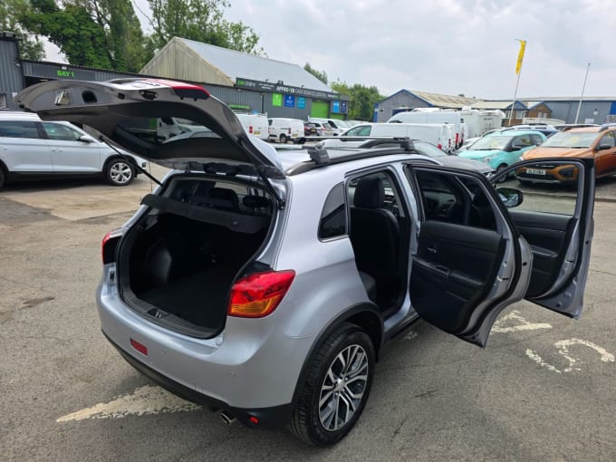 2025 Mitsubishi Asx