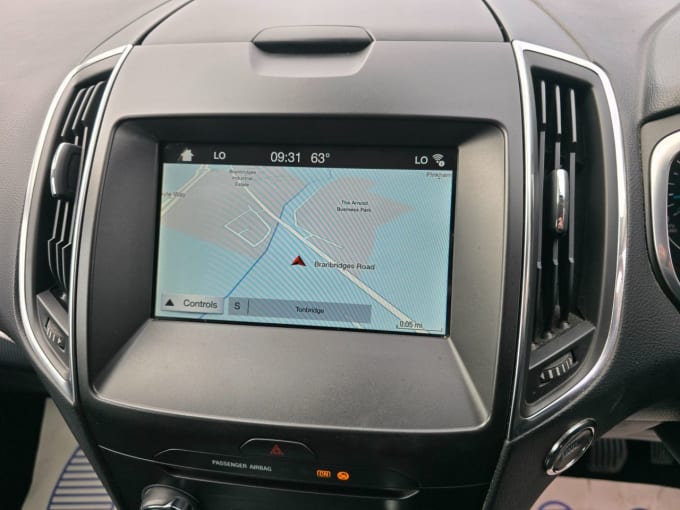 2025 Ford Galaxy