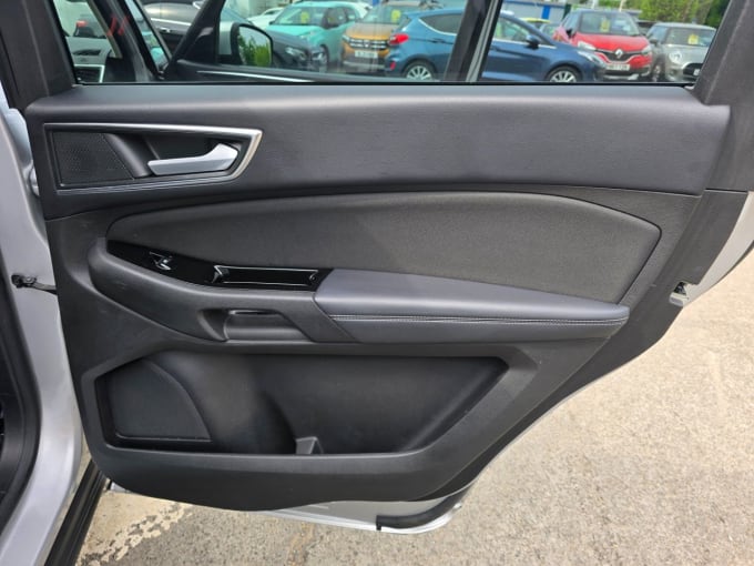 2025 Ford Galaxy