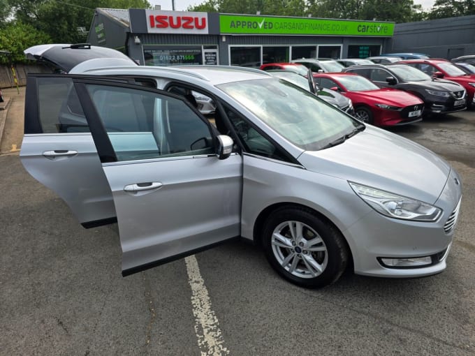 2025 Ford Galaxy