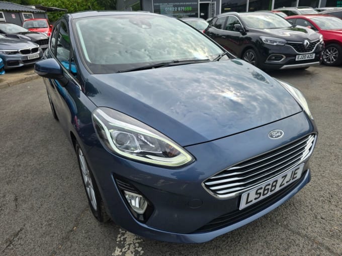 2025 Ford Fiesta