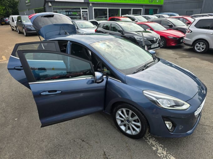 2025 Ford Fiesta