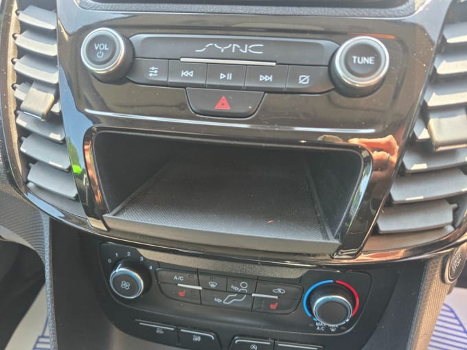 2025 Ford Transit Connect