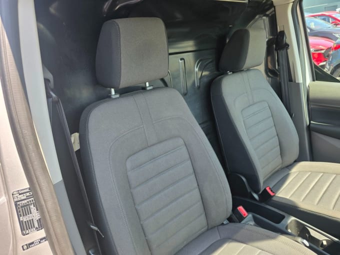 2025 Ford Transit Connect