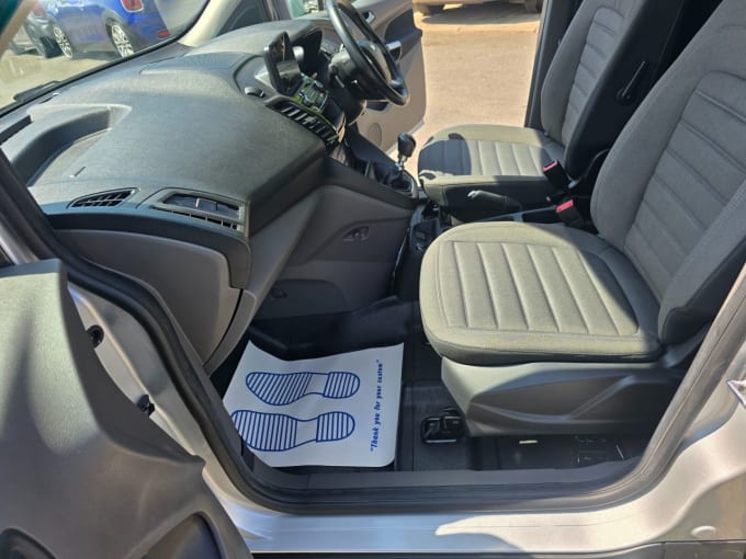 2025 Ford Transit Connect