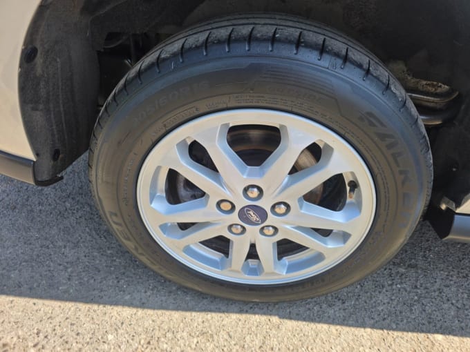 2025 Ford Transit Connect