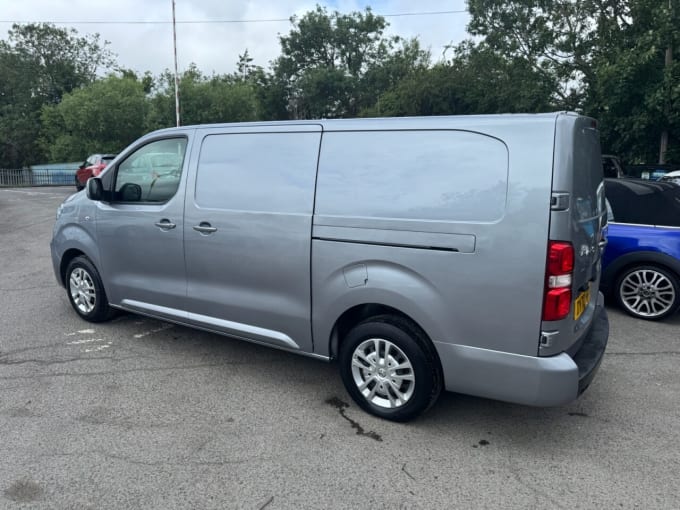 2025 Vauxhall Vivaro