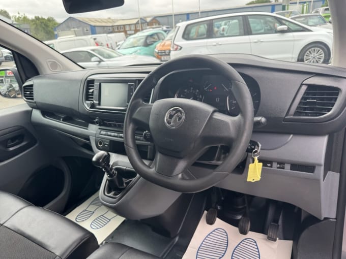 2025 Vauxhall Vivaro