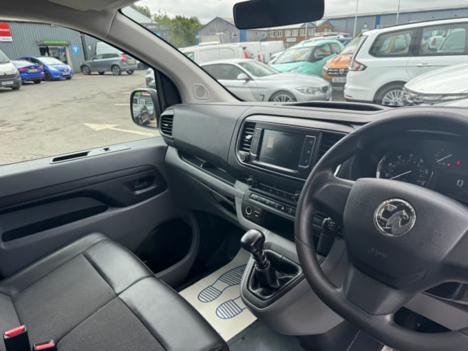 2025 Vauxhall Vivaro