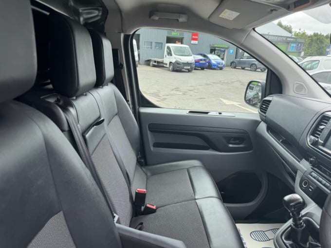 2025 Vauxhall Vivaro