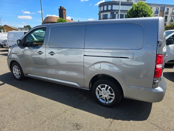 2025 Vauxhall Vivaro