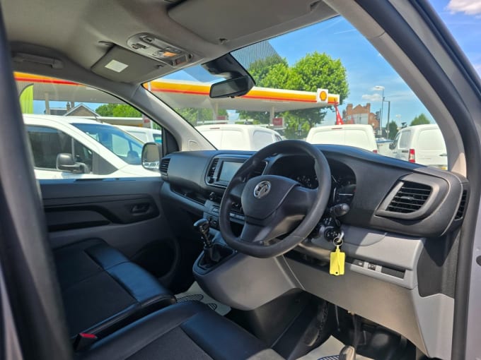 2025 Vauxhall Vivaro