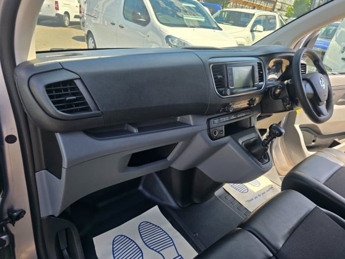 2025 Vauxhall Vivaro