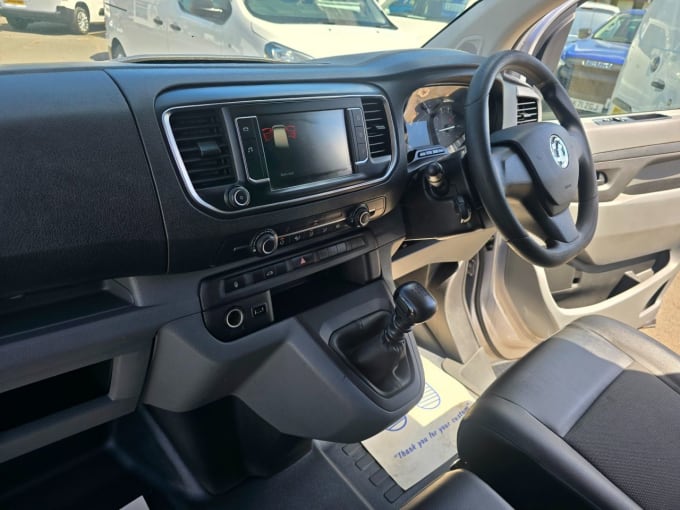 2025 Vauxhall Vivaro