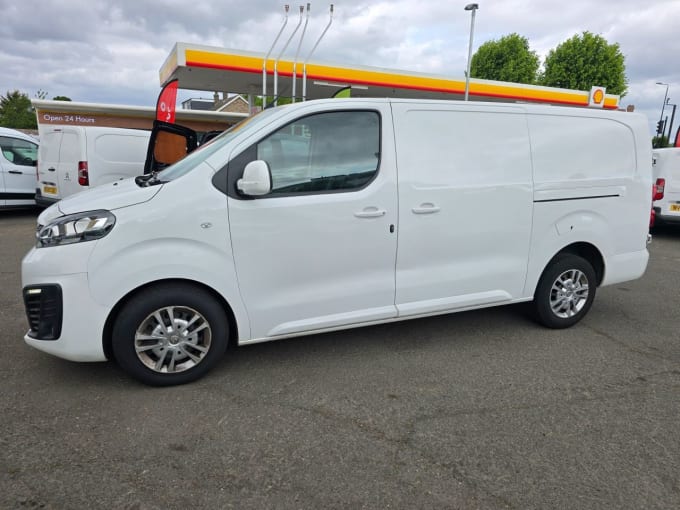 2025 Vauxhall Vivaro