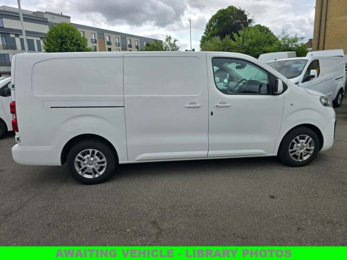 2025 Vauxhall Vivaro