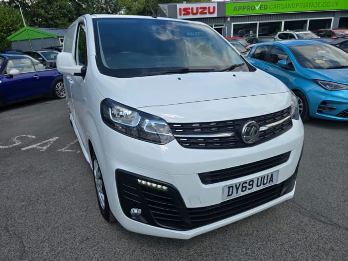 2025 Vauxhall Vivaro