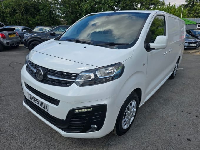 2025 Vauxhall Vivaro