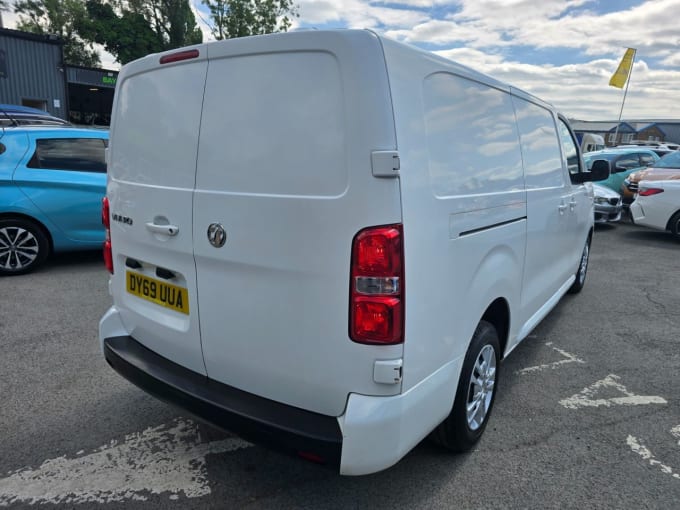 2025 Vauxhall Vivaro