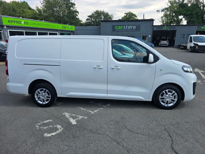 2025 Vauxhall Vivaro