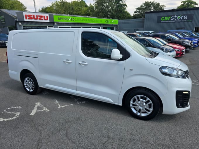 2025 Vauxhall Vivaro