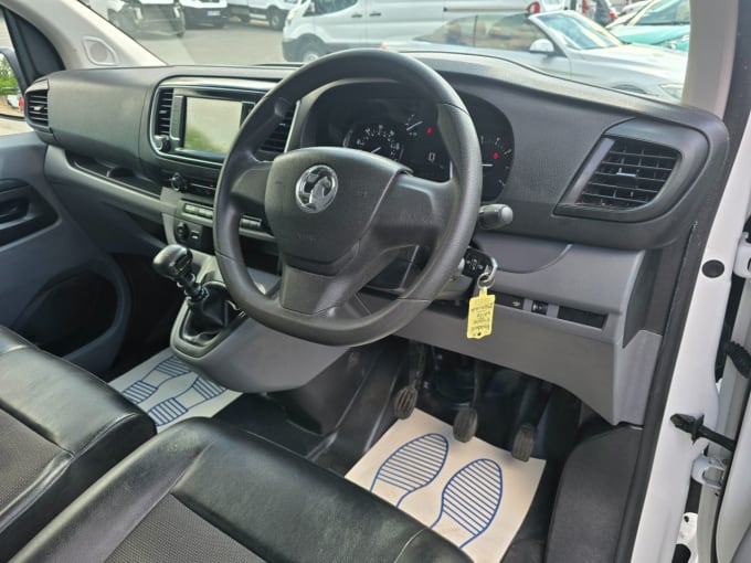 2025 Vauxhall Vivaro