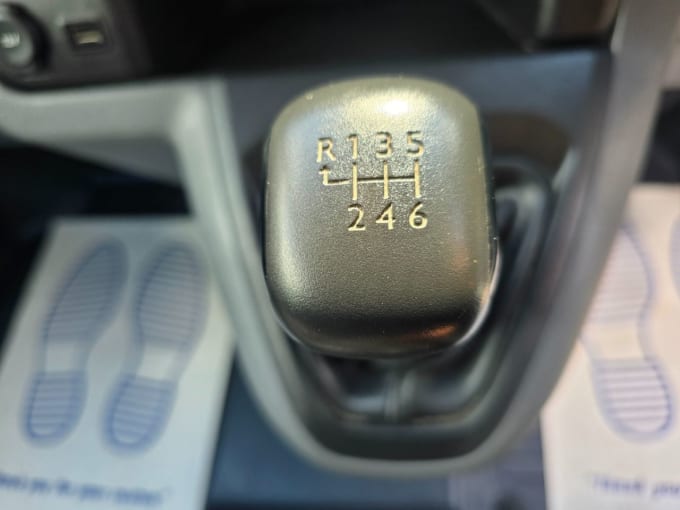 2025 Vauxhall Vivaro