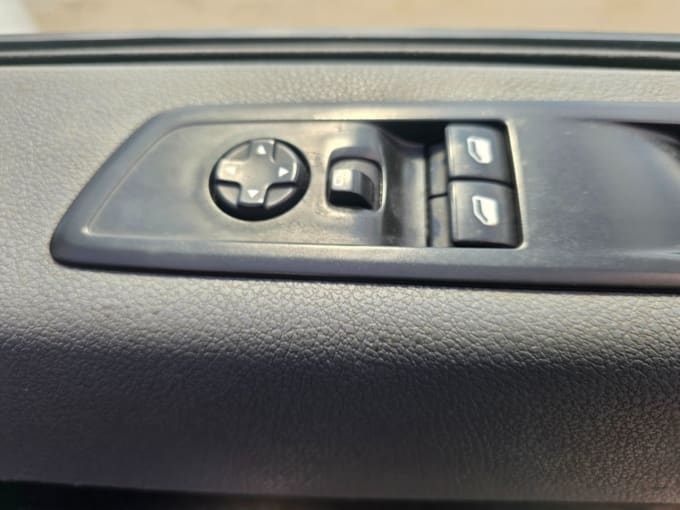 2025 Vauxhall Vivaro
