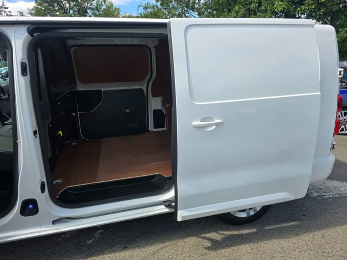 2025 Vauxhall Vivaro