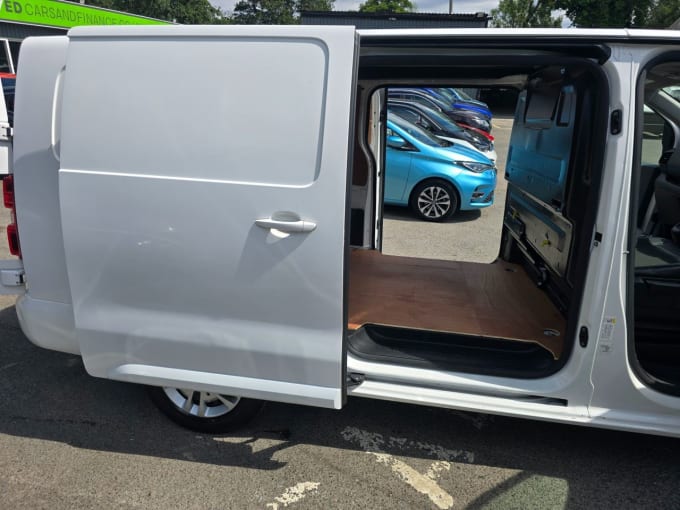 2025 Vauxhall Vivaro