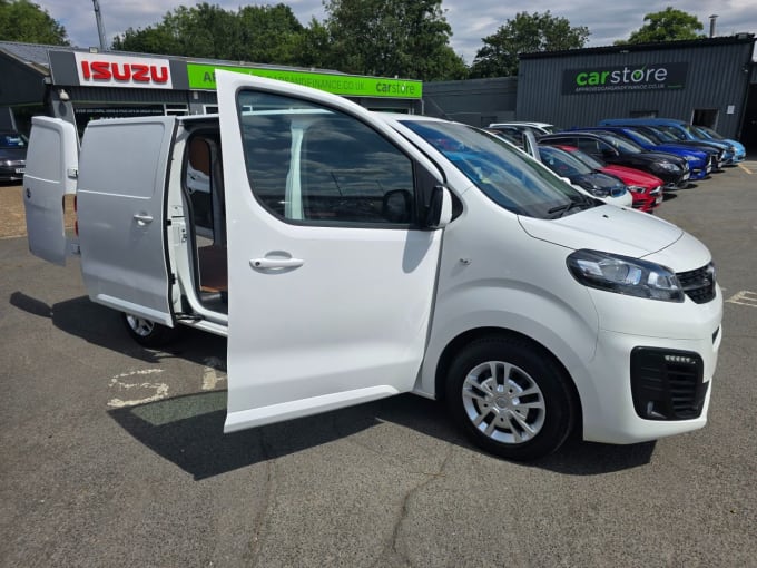2025 Vauxhall Vivaro