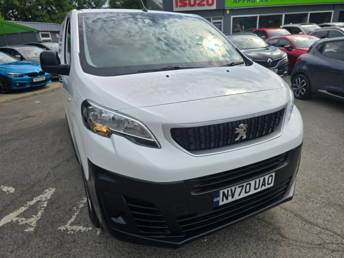 2025 Peugeot Expert