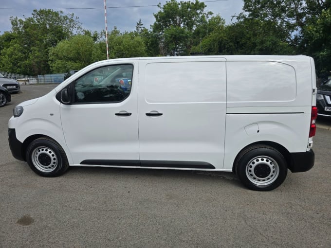 2025 Peugeot Expert