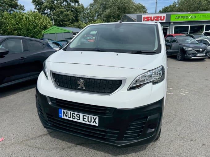 2025 Peugeot Expert