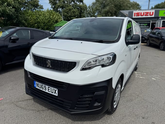 2025 Peugeot Expert